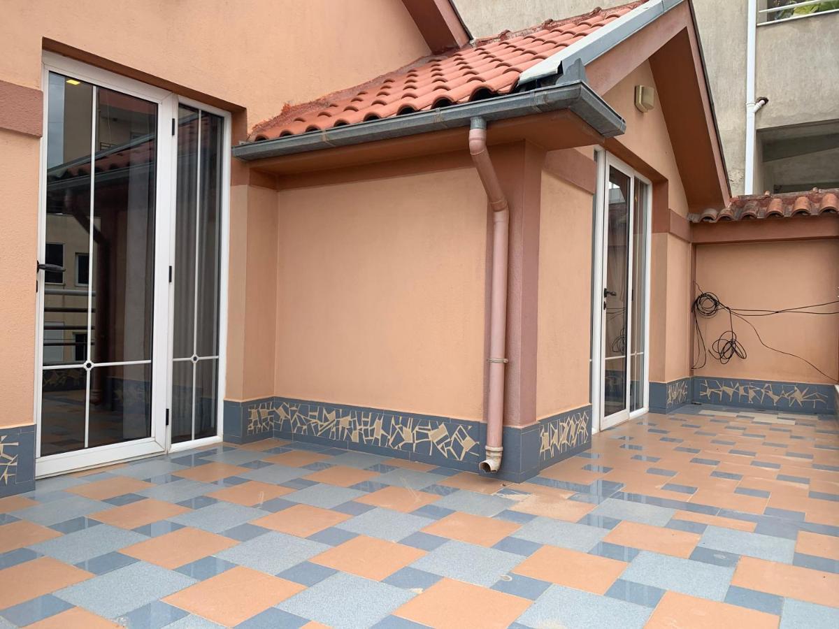 Vila Topciu Pogradec Exteriér fotografie
